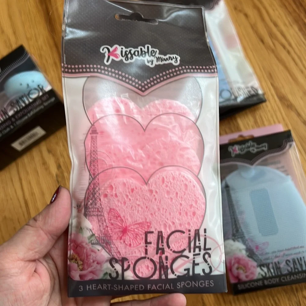 N/A facial gift